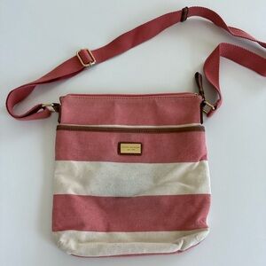 Tommy Hilfiger purse